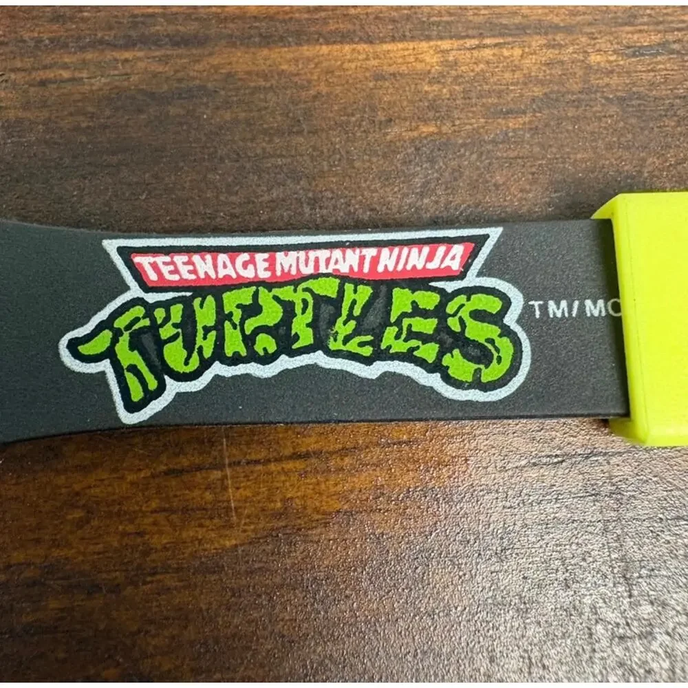 Rare Vintage 1990 TMNT Teenage Mutant Ninja Turtles Quartz Watch Silicone Band